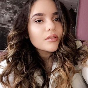 Meet your Posher, Annalise